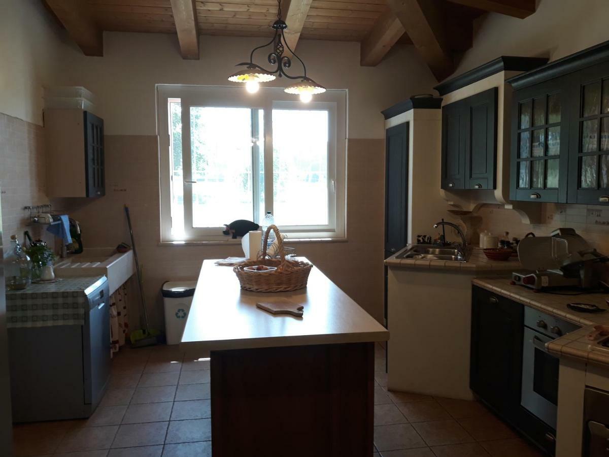 Agriturismo La Casina Rosa Камилятело Силано Екстериор снимка