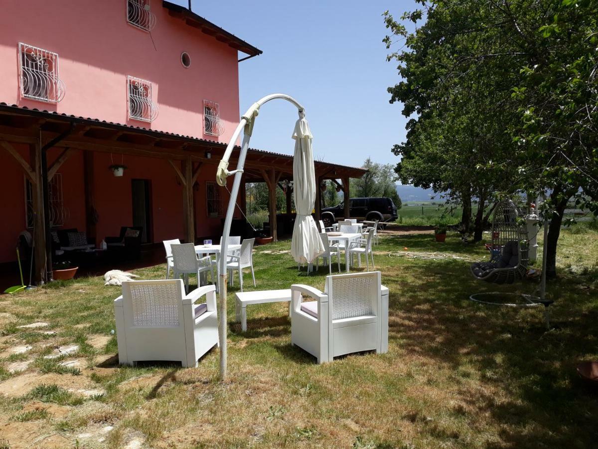 Agriturismo La Casina Rosa Камилятело Силано Екстериор снимка